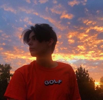 یزیر شاہ avatar